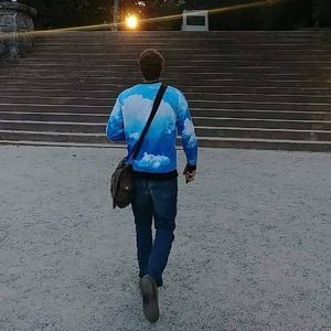 Meet your Posher, Jonathan